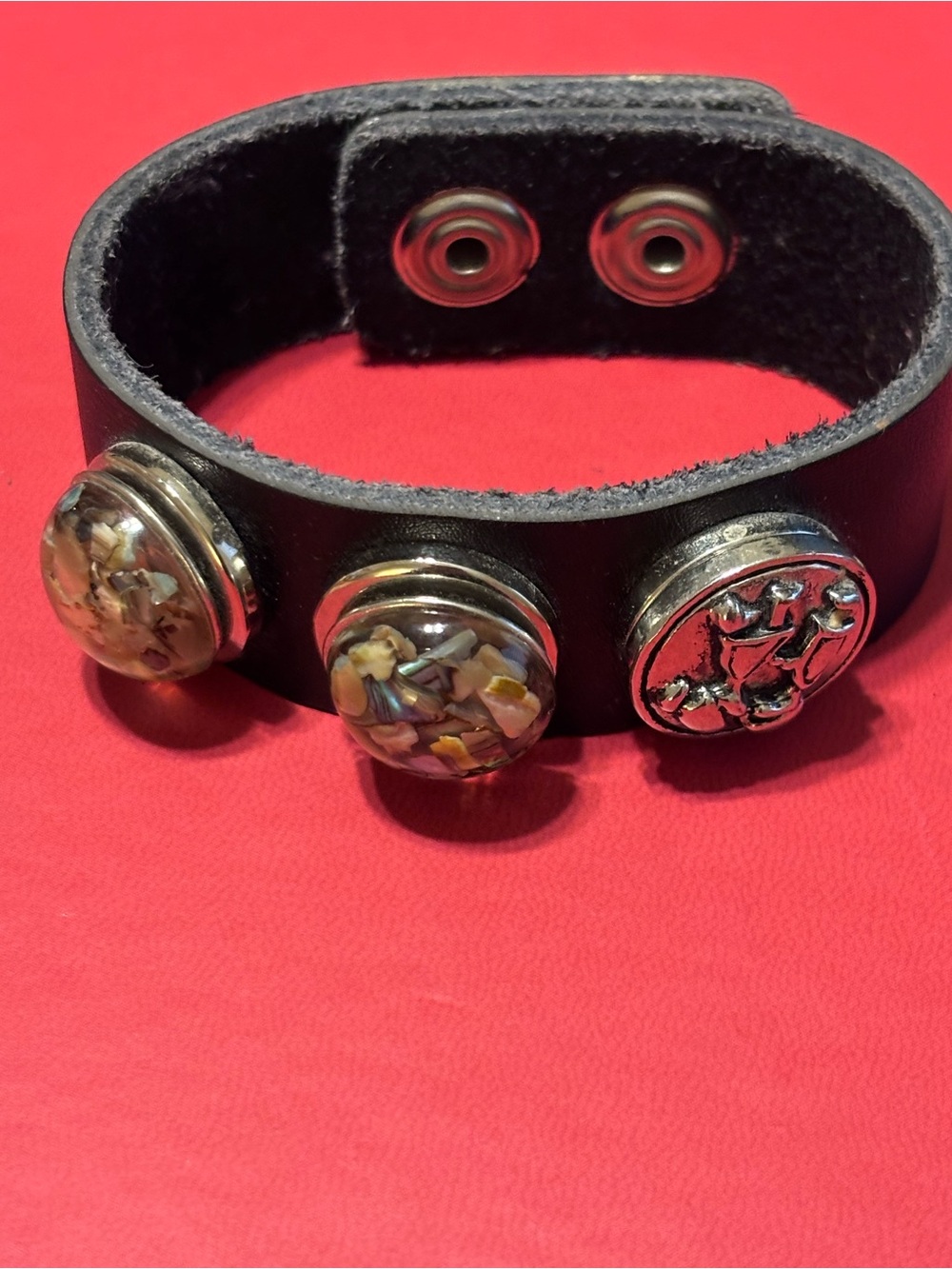 Black leather interchangeable snap cuff bracelet With Mother Of Pearl Early 2000